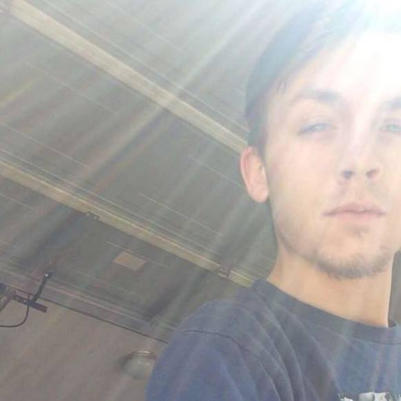 Meet your Posher, Alex - Picture 1 of 1